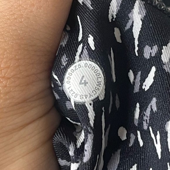 Lululemon Swift Speed High Rise Tight Speckle Black Size 4 - Picture 6 of 6